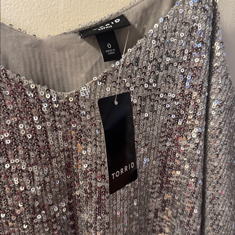 Torrid Sophie Swing Tank - Silver Sequins - Picture 2 of 6